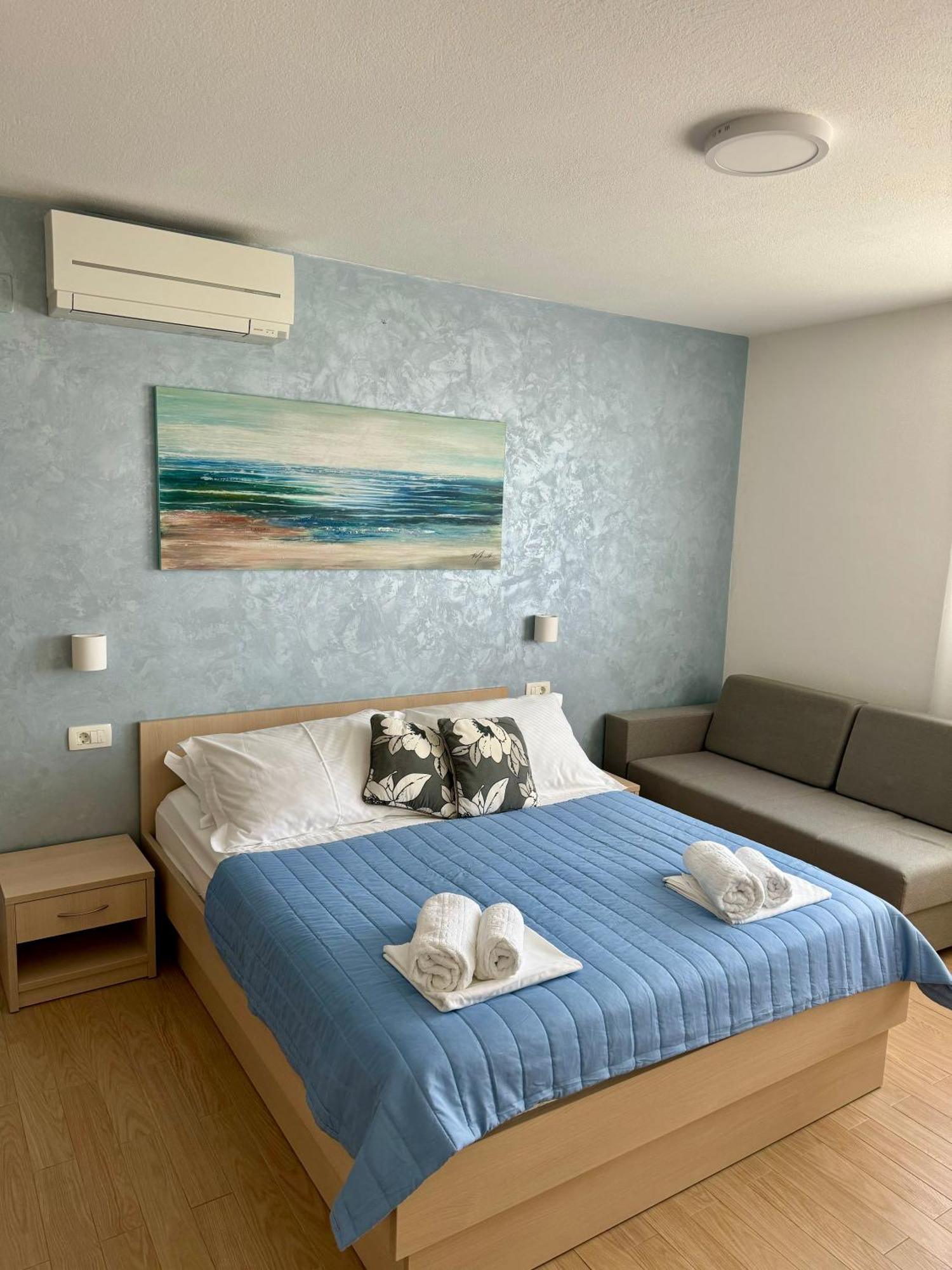 Waterfront Apartments - Tučepi Dış mekan fotoğraf