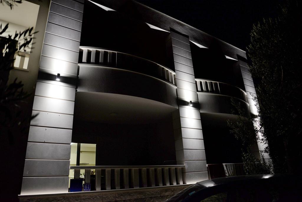 Waterfront Apartments - Tučepi Dış mekan fotoğraf