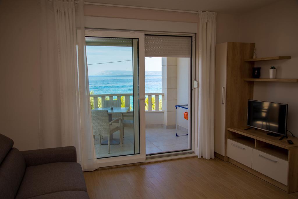 Waterfront Apartments - Tučepi Dış mekan fotoğraf