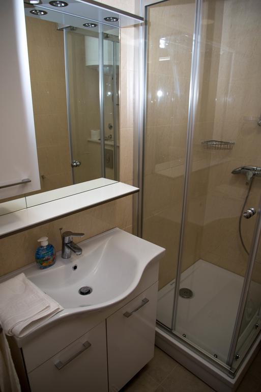 Waterfront Apartments - Tučepi Dış mekan fotoğraf