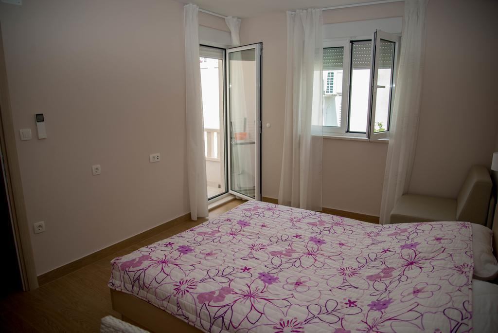 Waterfront Apartments - Tučepi Dış mekan fotoğraf