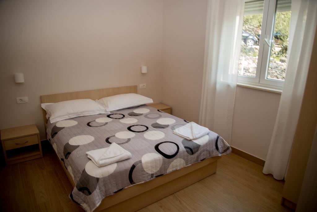 Waterfront Apartments - Tučepi Dış mekan fotoğraf
